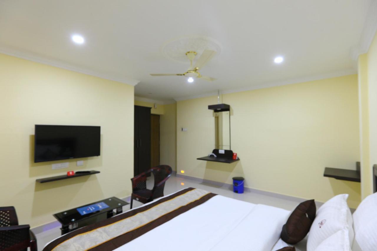 Hotel Salbala - Near Airport Chennai Exterior photo